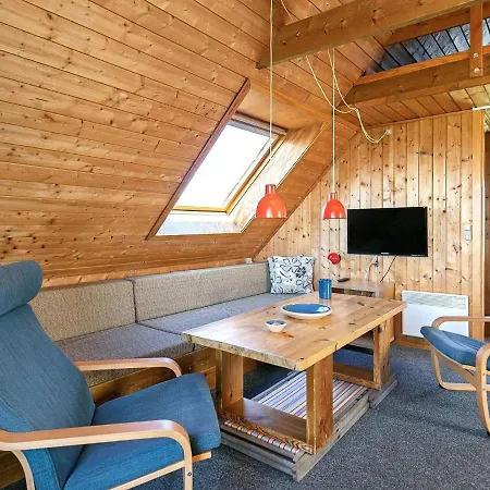 Two-bedroom In Ringkobing 28 Klegod